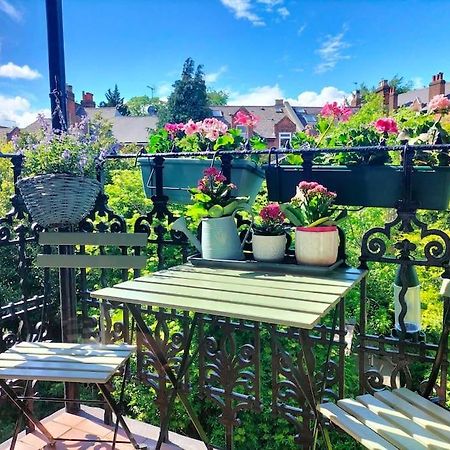 Charming London With Balcony Apartment Luaran gambar